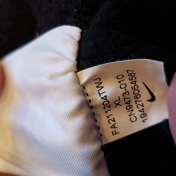 Nike Dri Fit hoodie sweatshirt. Men's Size XL. Kangaroo hand pocket - Picture 9 of 10